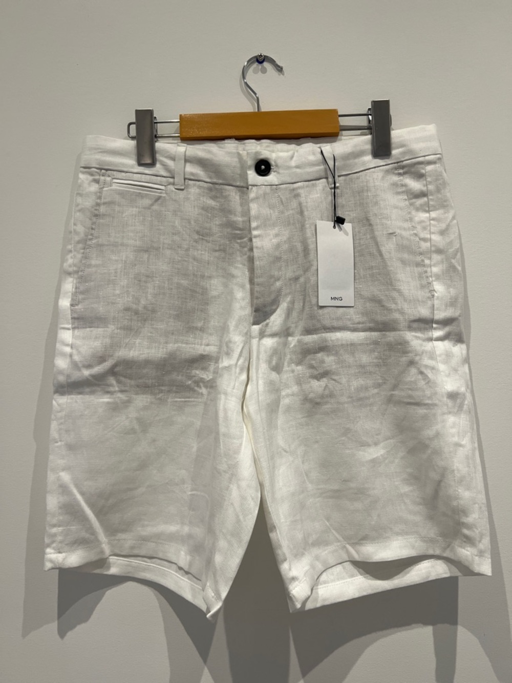 Mango Men's White Linen Flat-Front Shorts